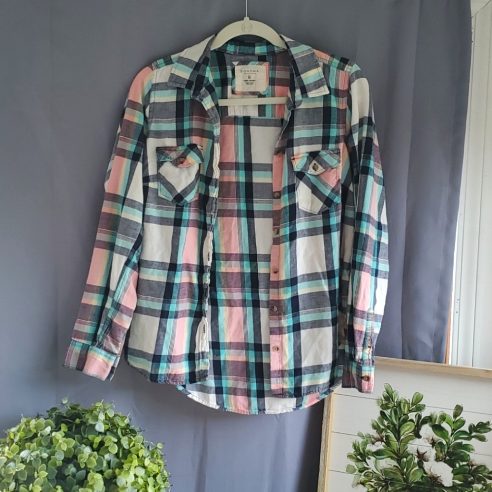 Sonoma size Medium plaid top
